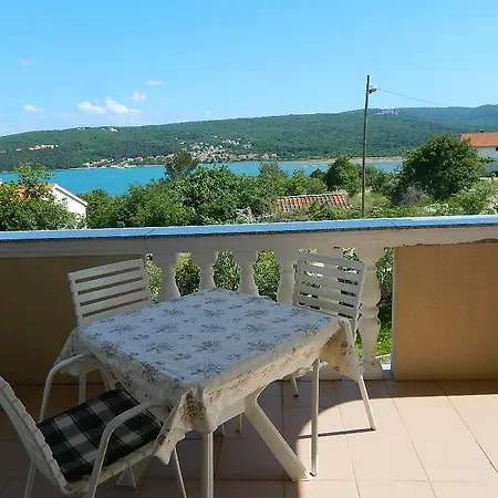 Apartment Skender Čižići