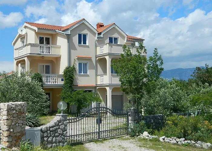 Skender Apartment